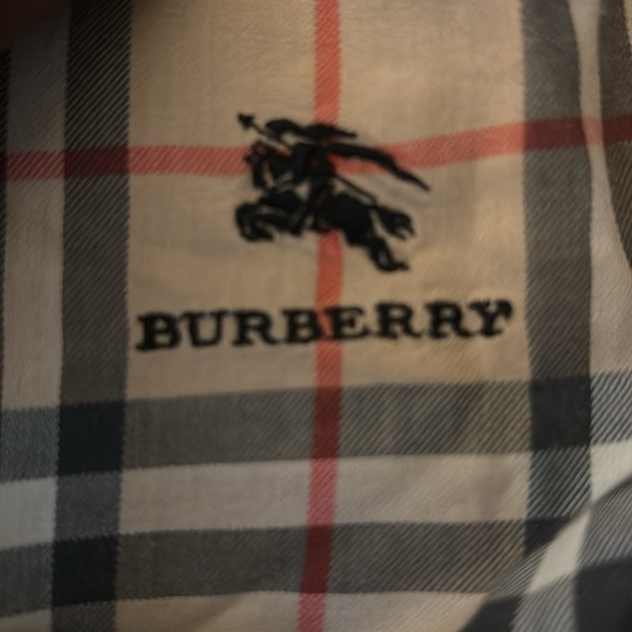Burberry scarf - Picture 4 of 4